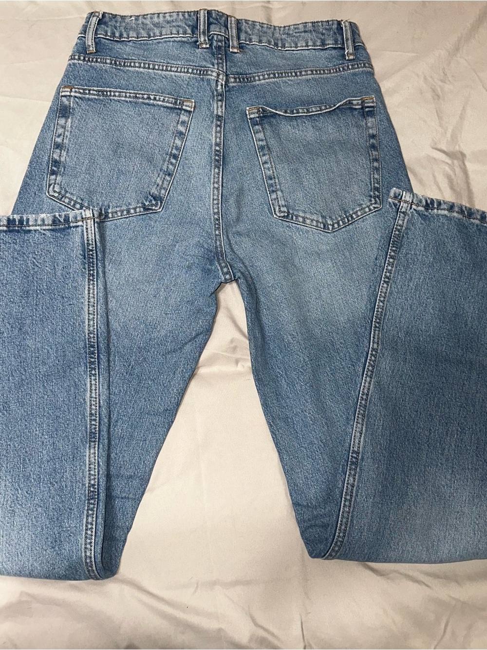 ✨ Zara High Rise Jeans - Picture 3 of 4
